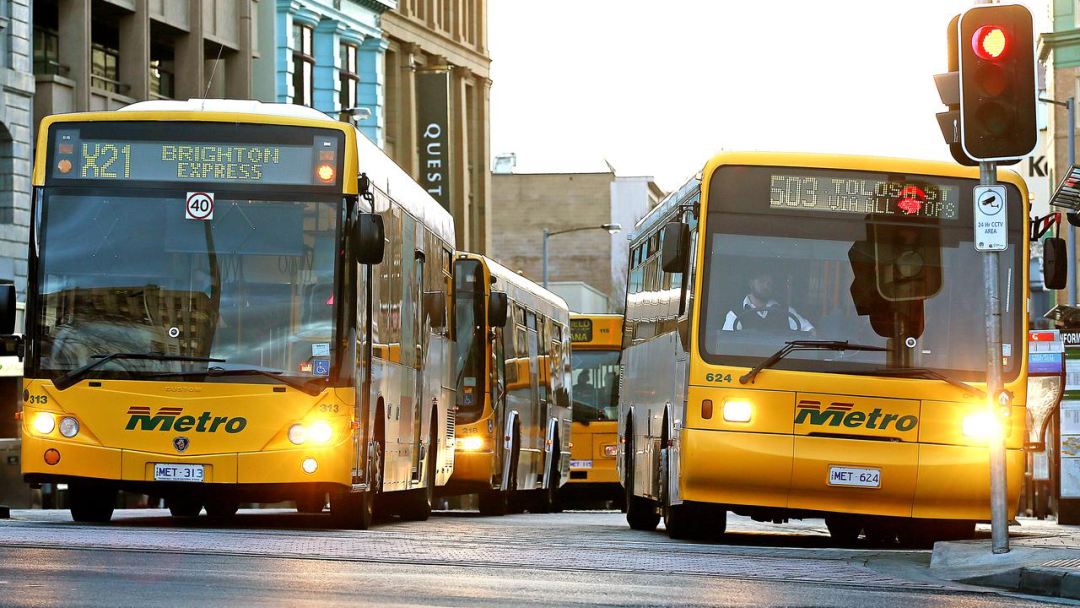 不靠谱的公交服务：塔州一个月内取消了近2300次巴士服务，让全城交通更加拥堵！