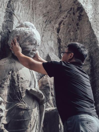 Amazon.co.jp: 龍門石窟 写真集 原色版 白黒版 古美術 壁画 礼佛