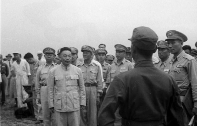 蒋介石封锁沿海,炮轰美国商船,抢劫苏联油轮后编入国民党海军 蒋介石封锁沿海,炮轰美国商船,抢劫苏联油轮后编入国民党海军