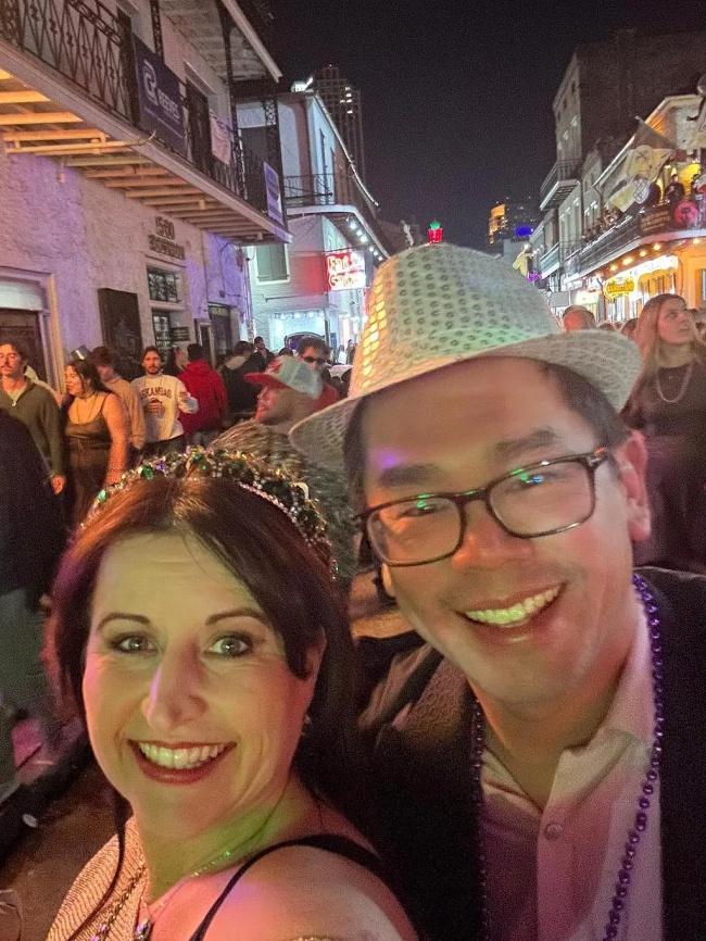 悲惨！新年第一天就遇恐袭致50人死伤！澳华男与妻子逃过一劫，“现在回想都后怕”