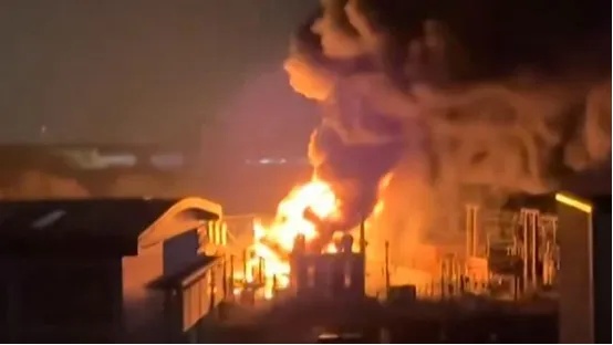英国机场突发爆炸，澳洲大量航班取消